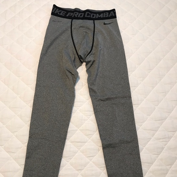 Nike Leggings - Picture 2 of 4